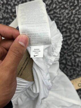 Nike Dri-Fit Athletic Shorts Women Medium White Los Angeles LA Rams